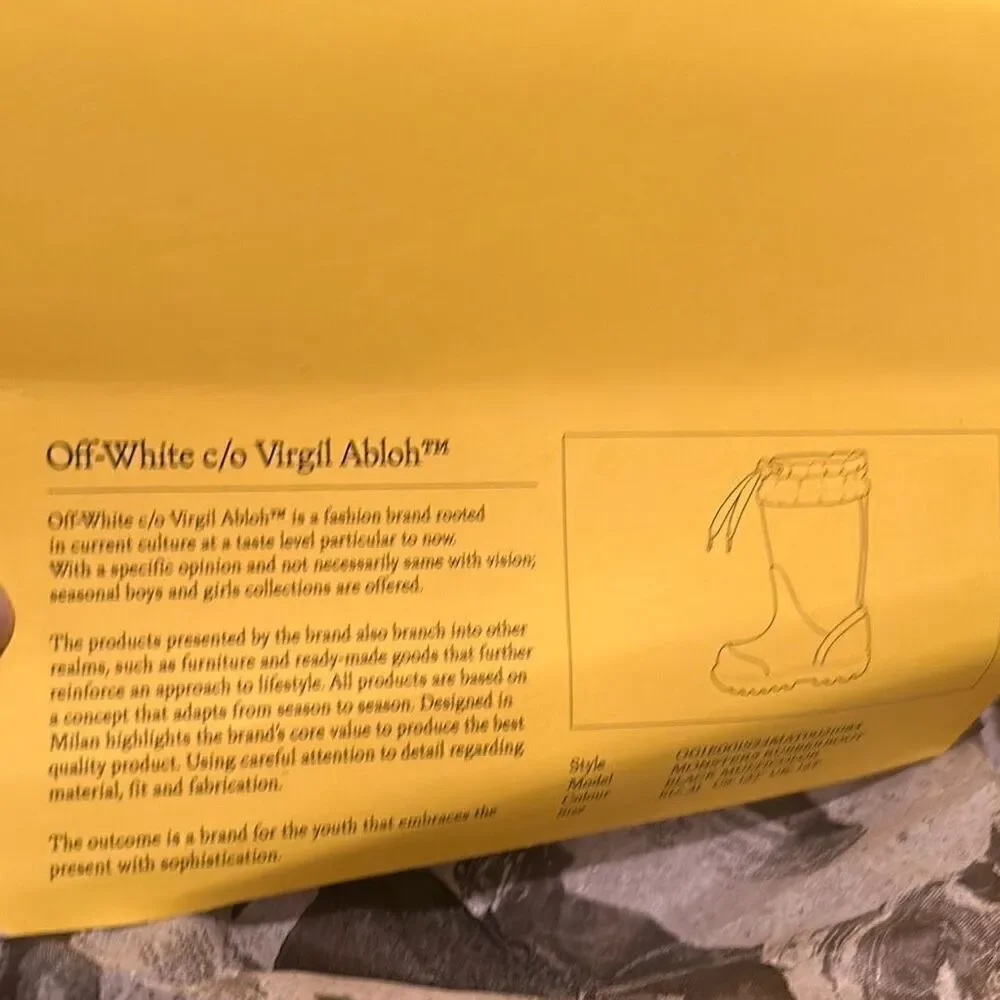 Off-White Kids Size 31 Monsters Graphic Rainboots Black Cartoon Print Luxury New